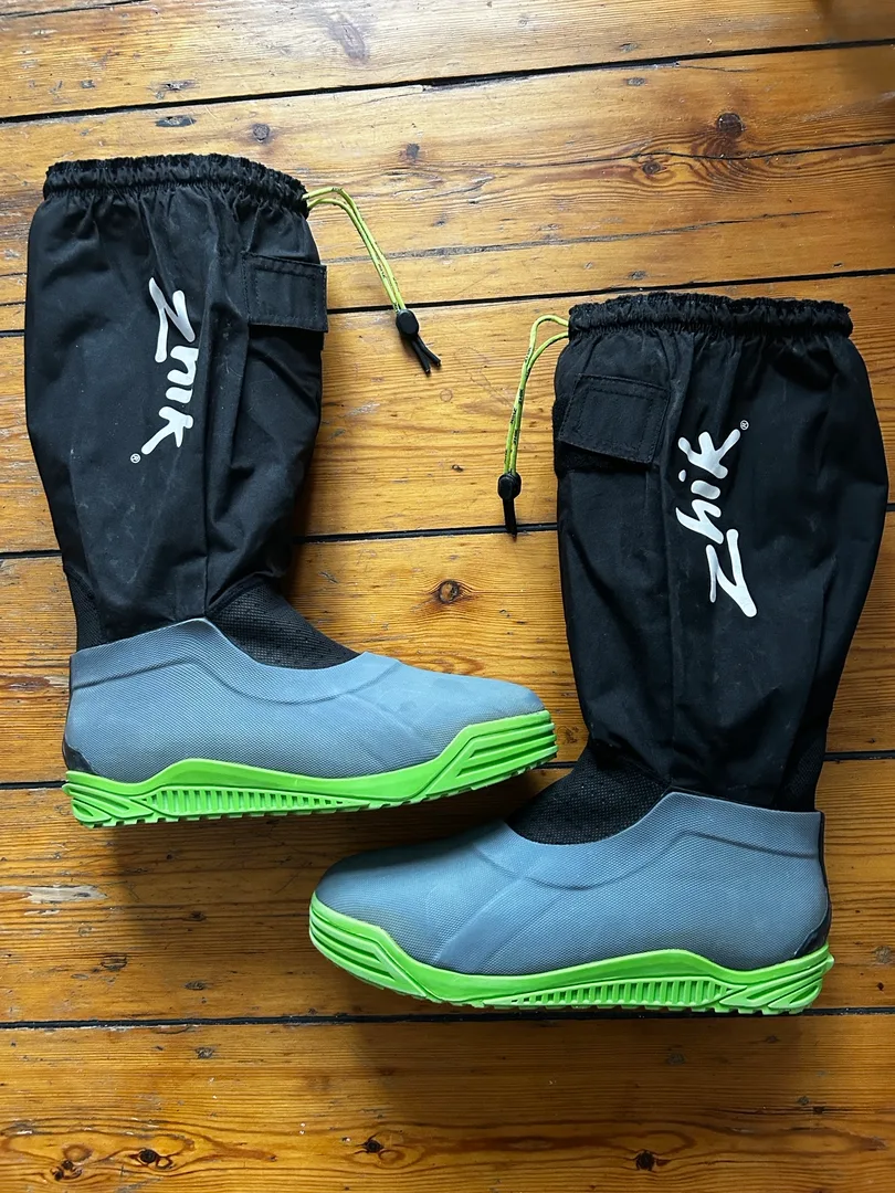 Zhik Seaboot 900 SIZE 12.5 (UK) – Because Wet Socks Are a Personality You Don’t Need