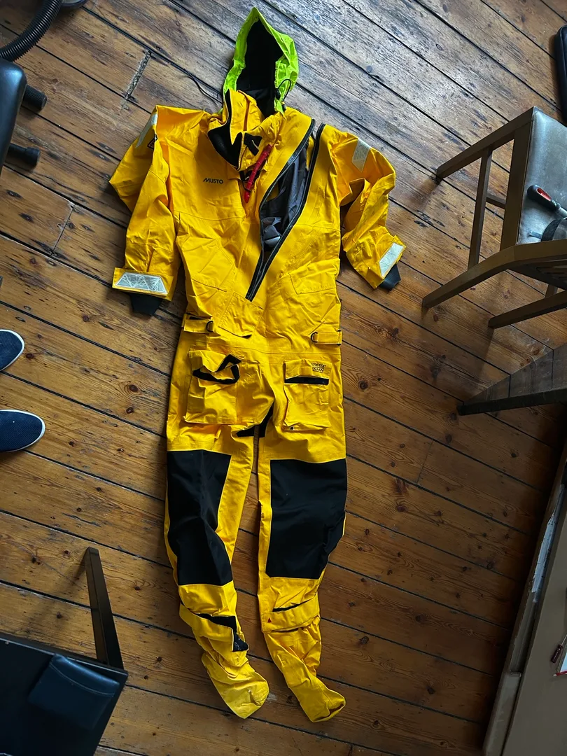 Musto HPX Gore-Tex Pro Ocean Drysuit, size L