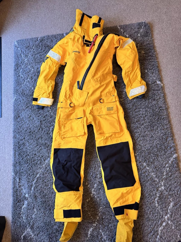 Musto HPX Ocean Drysuit size (Small)