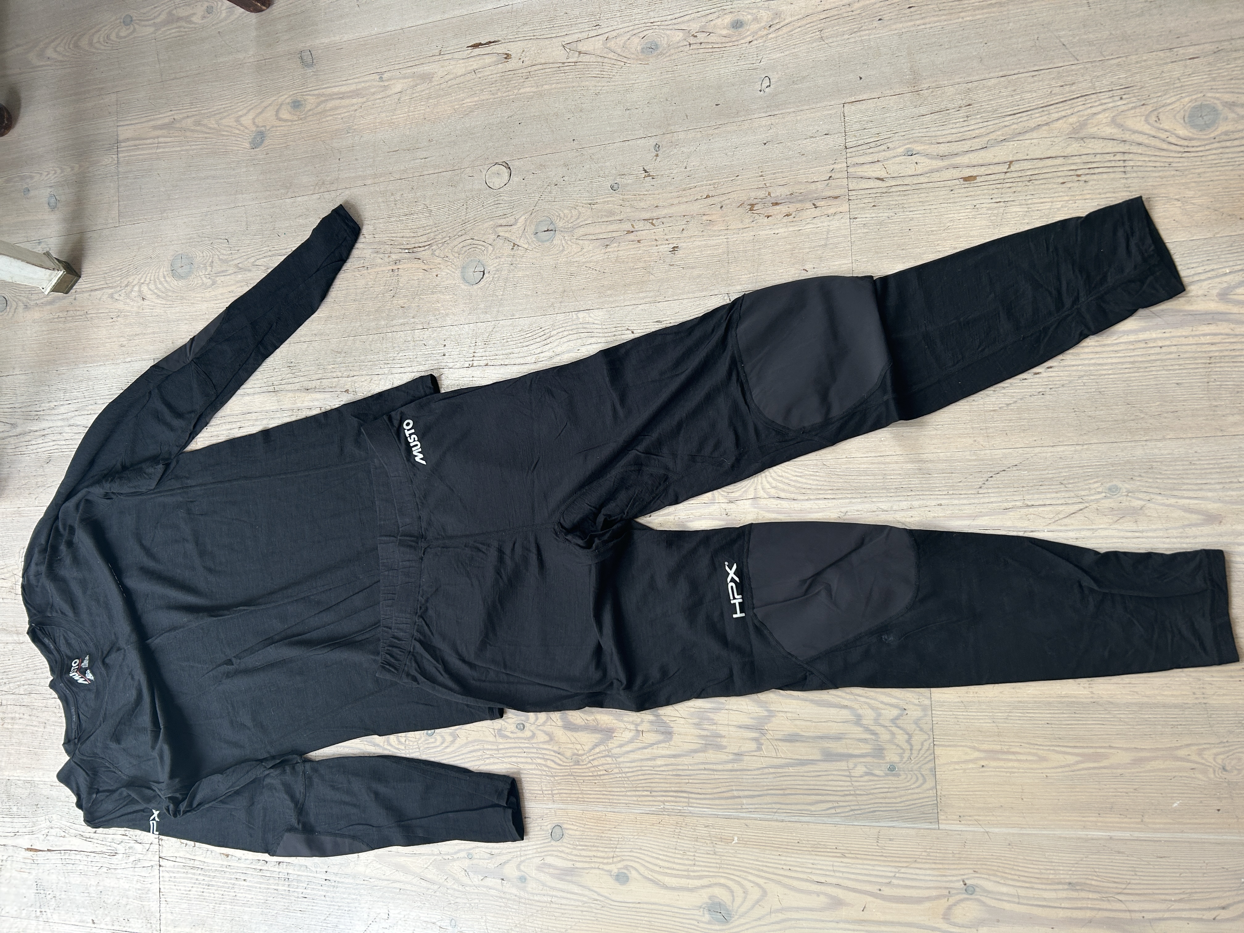Musto HPX Thermals (Medium)